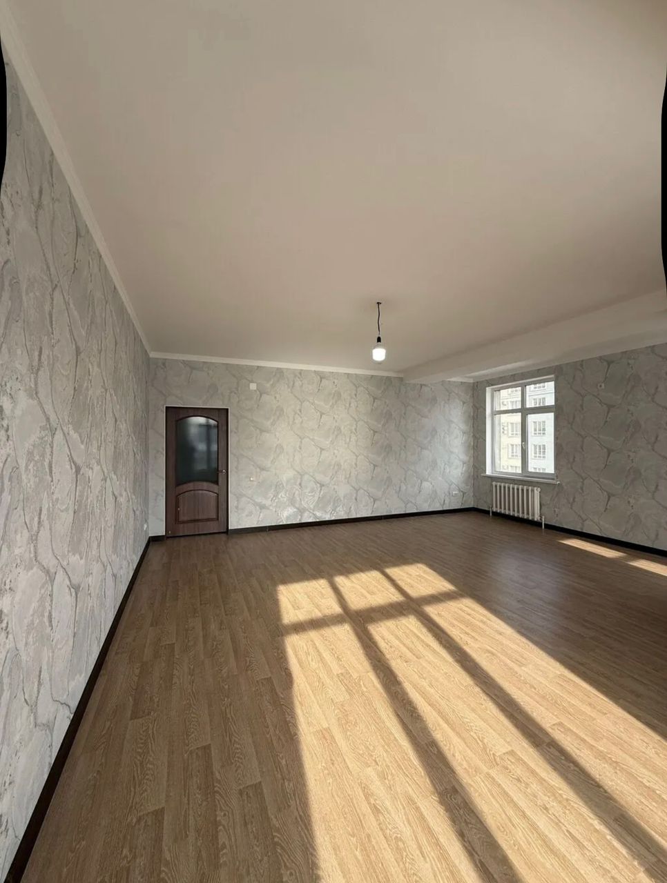 Элитка, 3 ком, 127 м2, этаж 7/10, ж/к ОргТехСтрой (Orgtexstroy), Сост: Евроремонт - фото 2