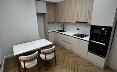  Агентство недвижимости