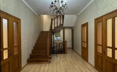  Агентство недвижимости