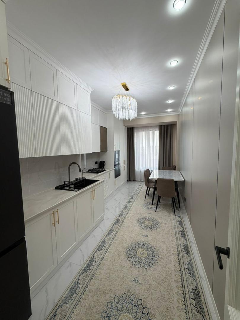 Элитка, 2 ком, 80 м2, этаж 6/14, ж/к Bright Town, Сост: Евроремонт - фото 3
