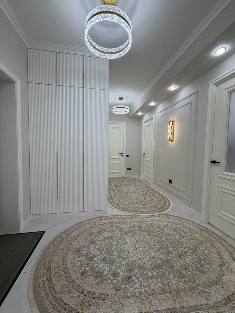 Элитка, 2 ком, 80 м2, этаж 6/14, ж/к Bright Town, Сост: Евроремонт - фото 9