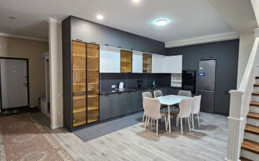  Агентство недвижимости