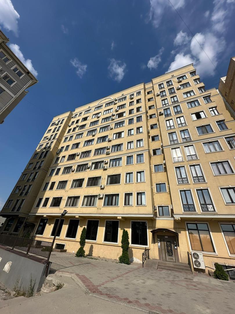 Продажа, Элитка, 2 ком, 82 м2, этаж 9/10, Сост: Евроремонт - фото 2