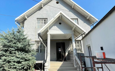  Агентство недвижимости