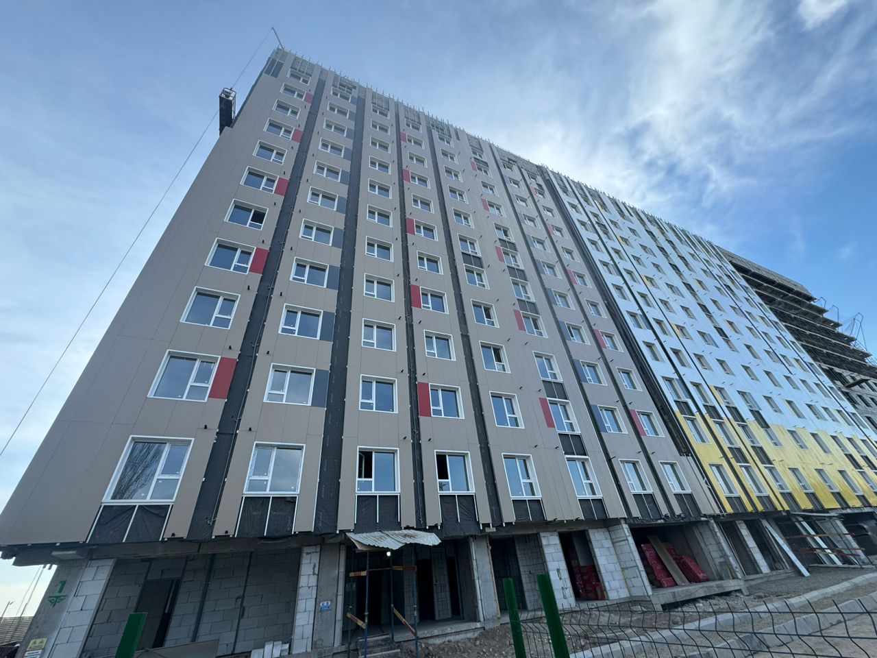 Продажа, Элитка, 2 ком, 67.05 м2, этаж 11/12, ж/к Esentai (Эсентай), Сост: Строящийся ПСО - фото 1