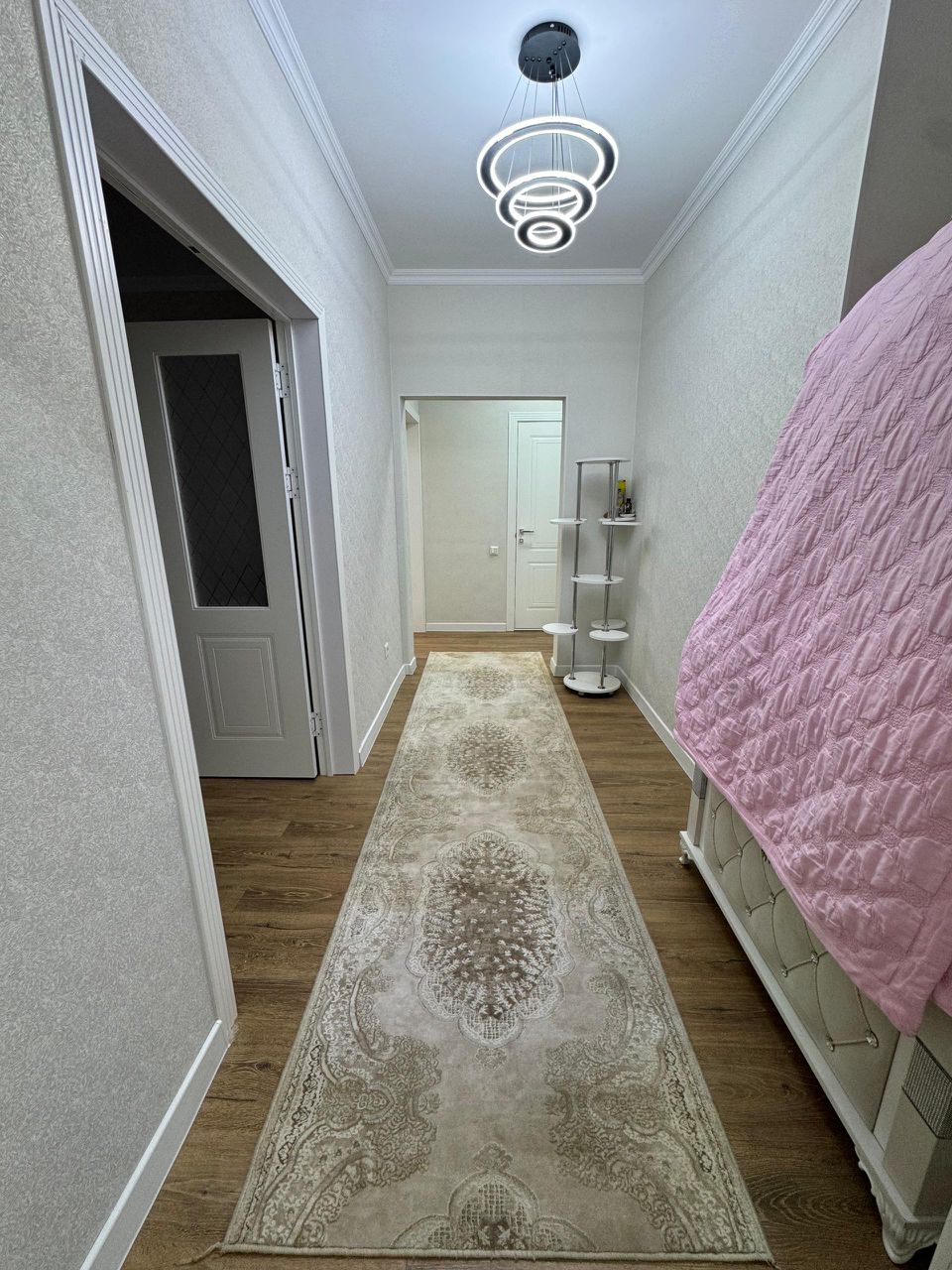 Элитка, 1 ком, 50 м2, этаж 3/10, ж/к БИШКЕК КУРУЛУШ (Bishkek Kurulush), Сост: Евроремонт - фото 3