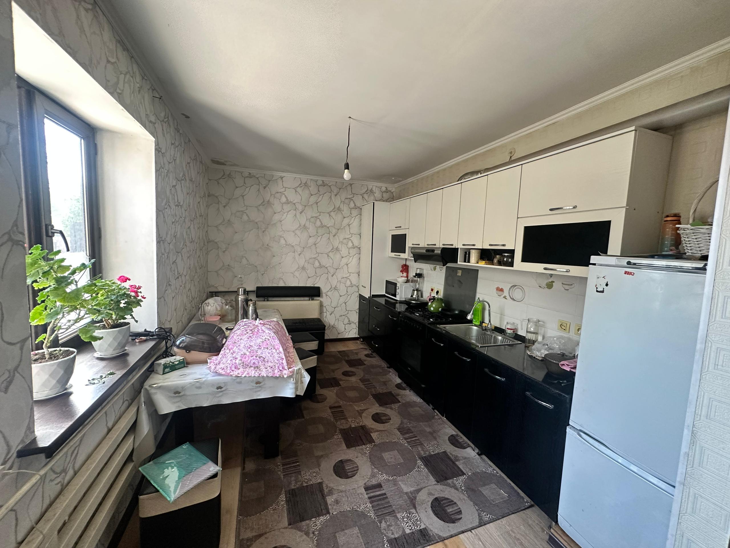 Продажа, Дом, 6 ком, 5 соток, Сост: Среднее - фото 8