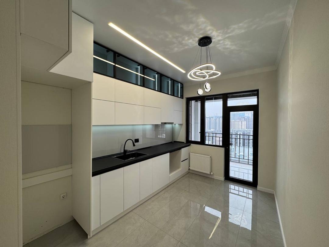 Продажа, Элитка, 2 ком, 73 м2, этаж 14/16, ж/к Крейсер (Kreyser), Сост: Евроремонт - фото 4