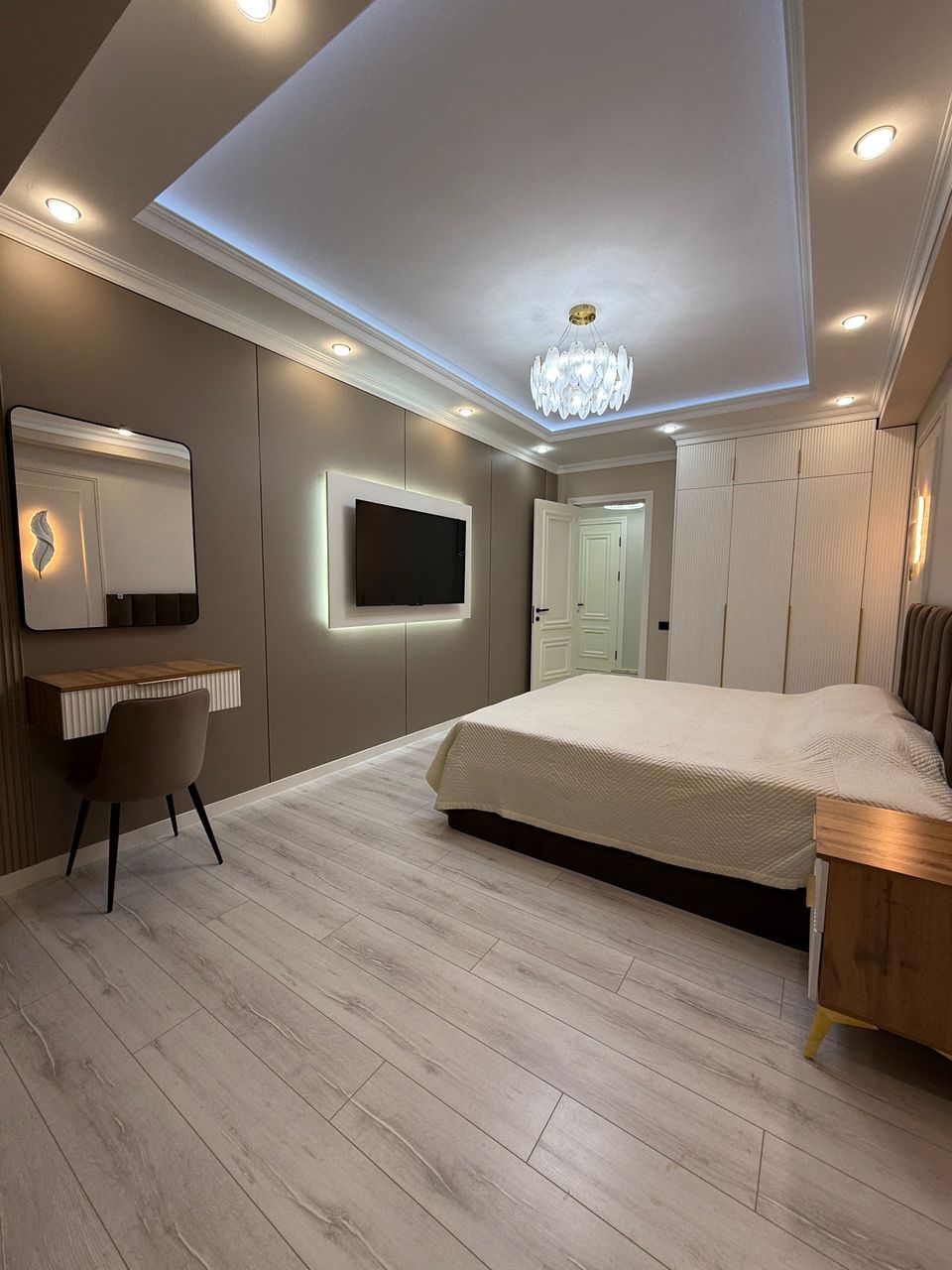 Продажа, Элитка, 2 ком, 80 м2, этаж 6/14, ж/к Bright Town, Сост: Евроремонт - фото 6