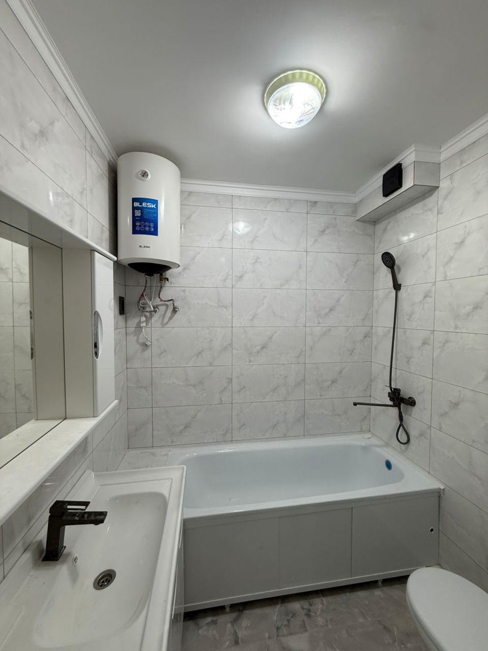 Продажа, Элитка, 1 ком, 41 м2, этаж 2/9, ж/к Умут (Umut), Сост: Евроремонт - фото 2