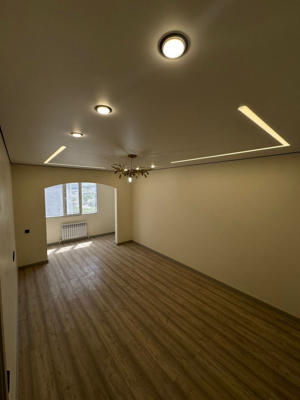 Элитка, 2 ком, 90 м2, этаж 8/8, ж/к ЖК Фламинго, Сост: Евроремонт - фото 11