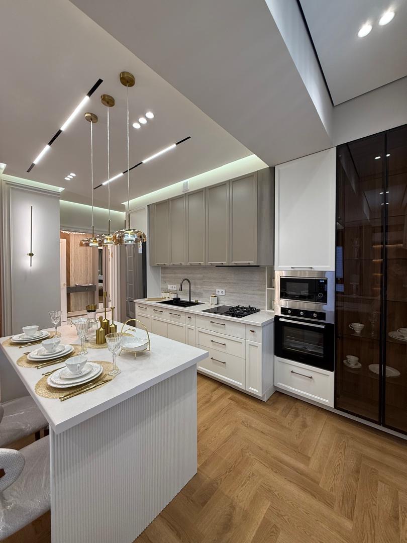 Элитка, 3 ком, 80 м2, этаж 8/14, ж/к Нью-Йорк сити (New York city), Сост: Евроремонт - фото 3