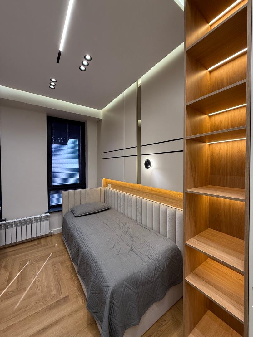 Элитка, 3 ком, 80 м2, этаж 8/14, ж/к Нью-Йорк сити (New York city), Сост: Евроремонт - фото 6