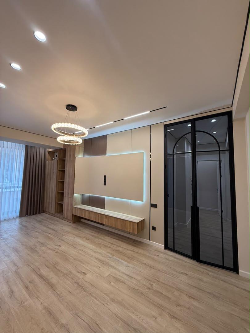 Элитка, 2 ком, 77 м2, этаж 12/13, ж/к Кап Строй Сити (Capstroy City), Сост: Евроремонт - фото 3