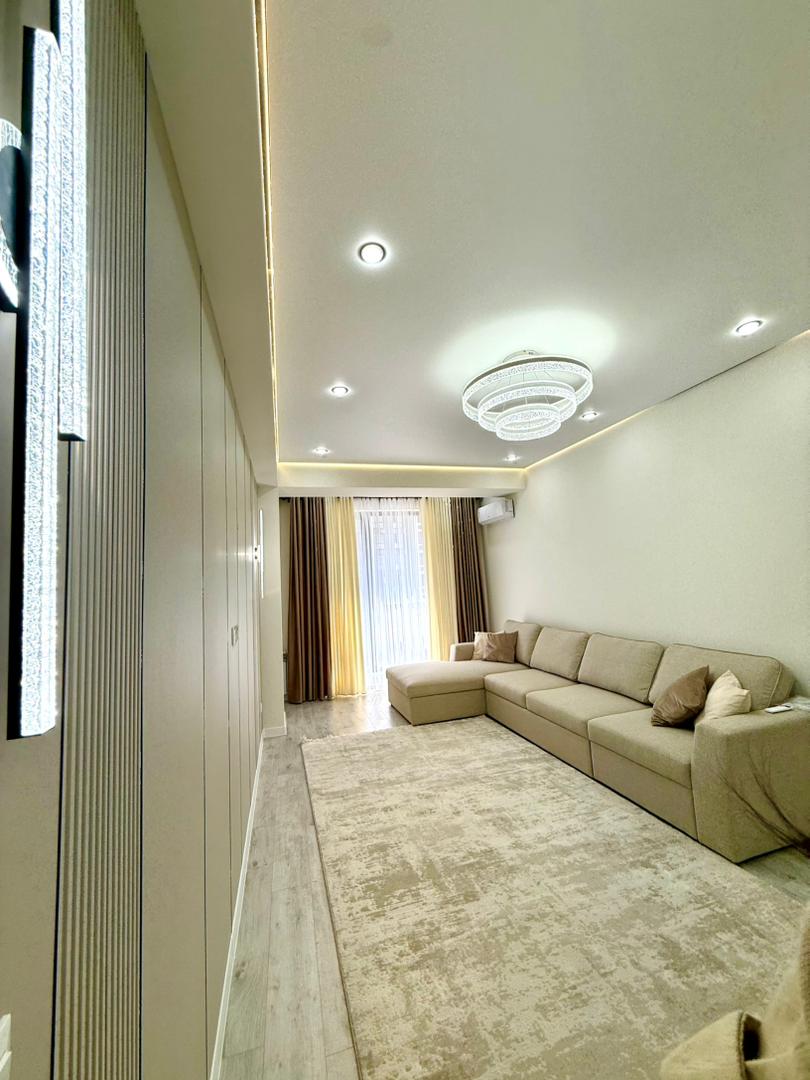 Продажа, Элитка, 1 ком, 52 м2, этаж 5/14, ж/к Кап Строй Сити (Capstroy City), Сост: Евроремонт - фото 2