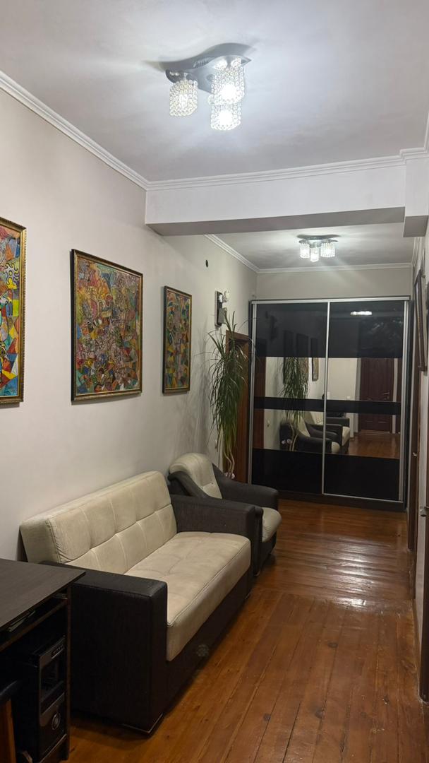 3 ком, Сталинка, 71 м2, этаж 1/1, Сост: Хорошее - фото 3