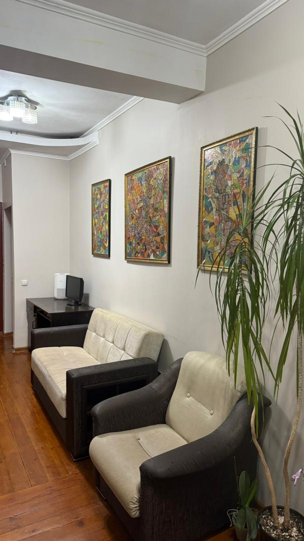3 ком, Сталинка, 71 м2, этаж 1/1, Сост: Хорошее - фото 14