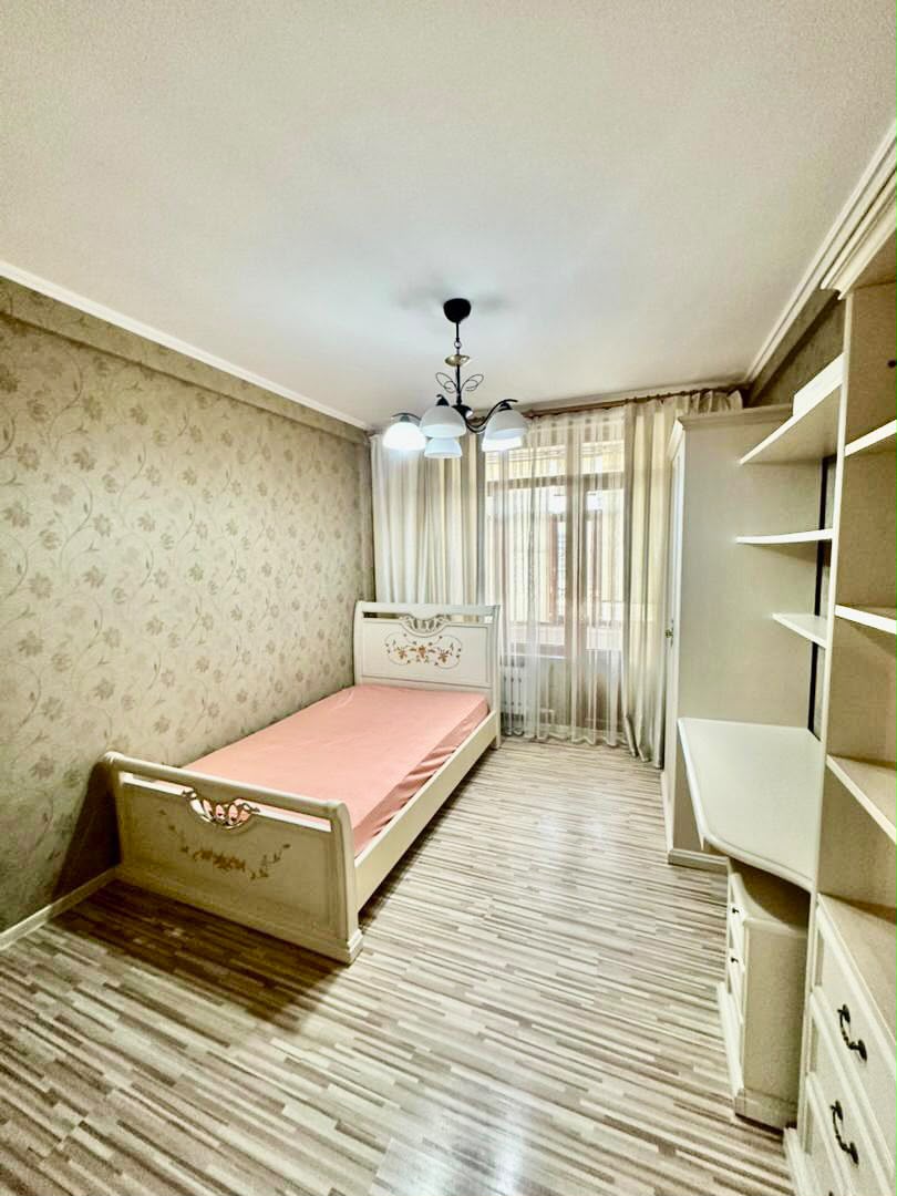 Продажа, Элитка, 3 ком, 82 м2, этаж 6/9, Сост: Евроремонт - фото 2