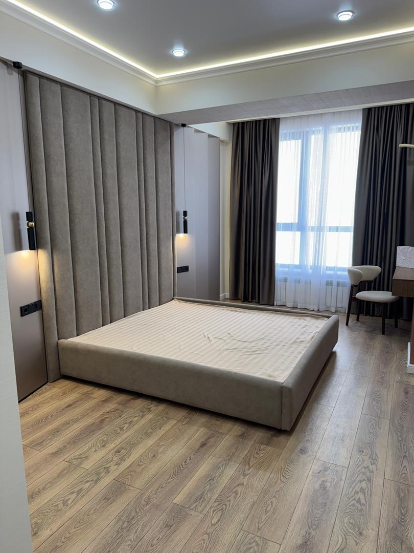 Элитка, 3 ком, 82 м2, этаж 9/14, ж/к Кап Строй Сити (Capstroy City), Сост: Евроремонт - фото 3