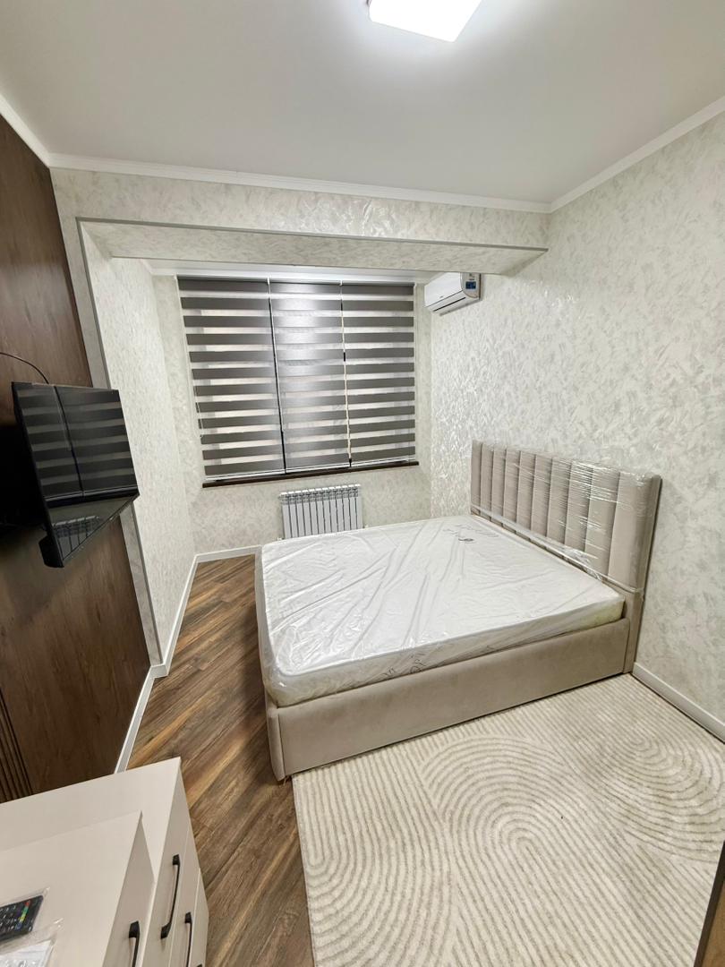 Элитка, 2 ком, 46 м2, этаж 4/14 - фото 2