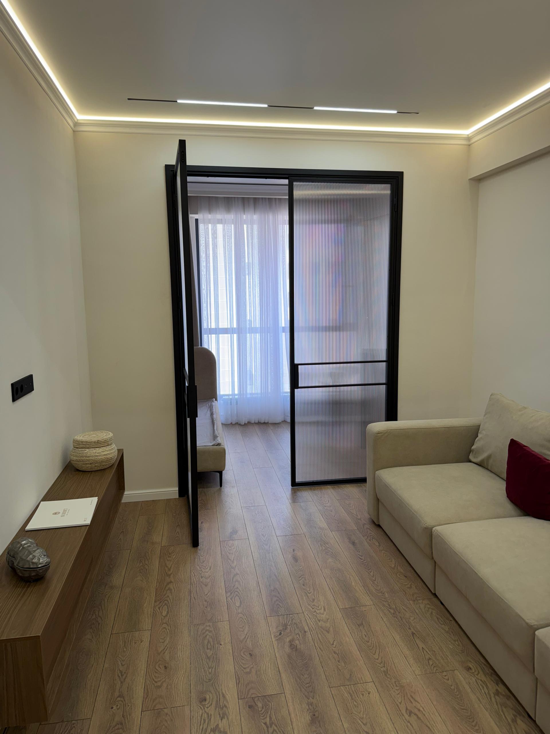 Элитка, 3 ком, 82 м2, этаж 9/14, ж/к Кап Строй Сити (Capstroy City), Сост: Евроремонт - фото 11