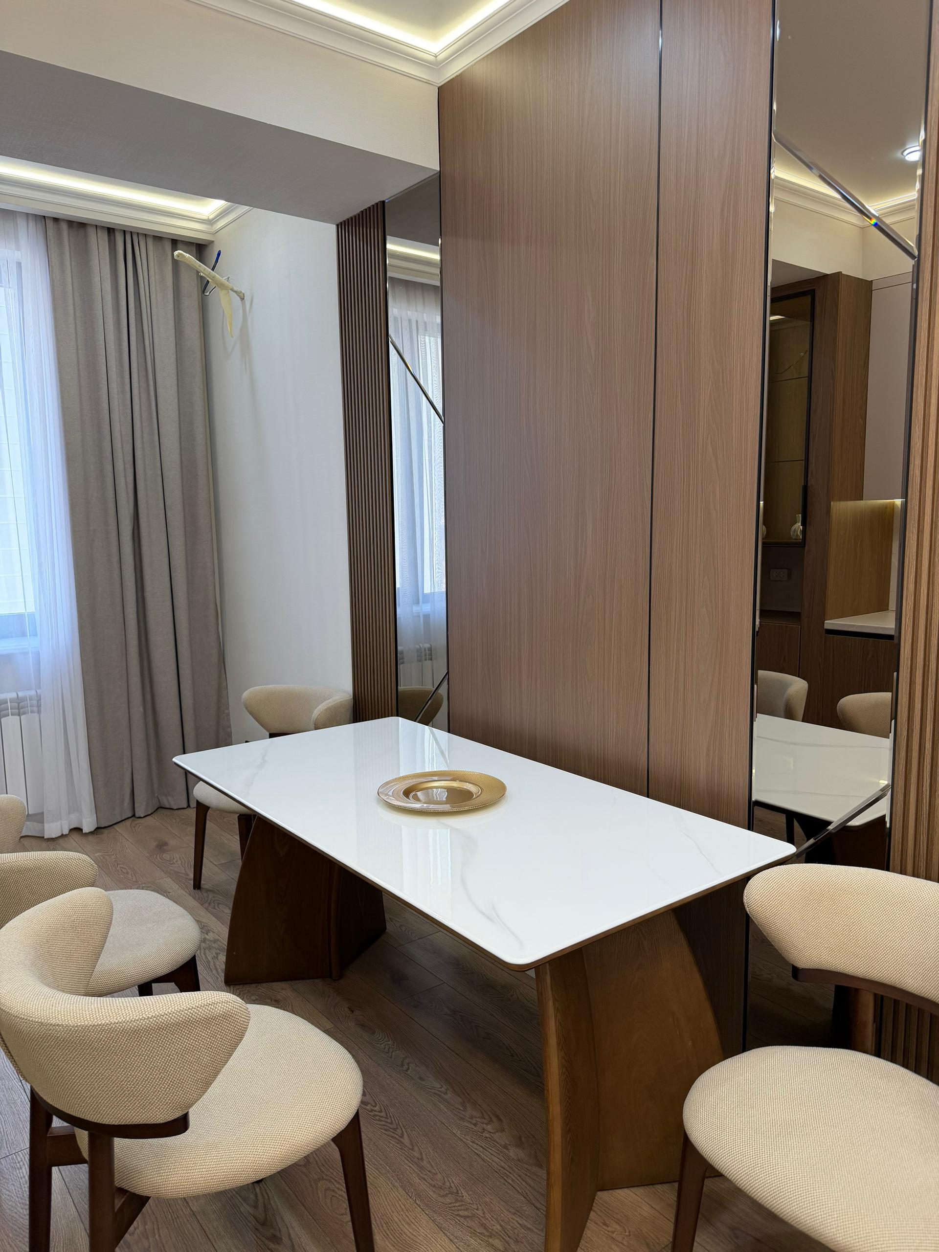 Элитка, 3 ком, 82 м2, этаж 9/14, ж/к Кап Строй Сити (Capstroy City), Сост: Евроремонт - фото 19