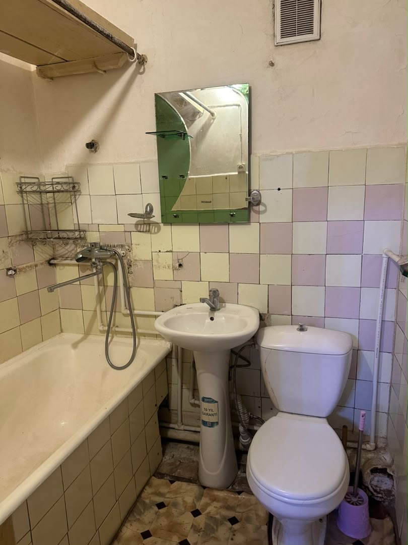 Аренда, Хрущёвка, 2 ком, 42 м2, этаж 2/4, Сост: Хорошее - фото 12