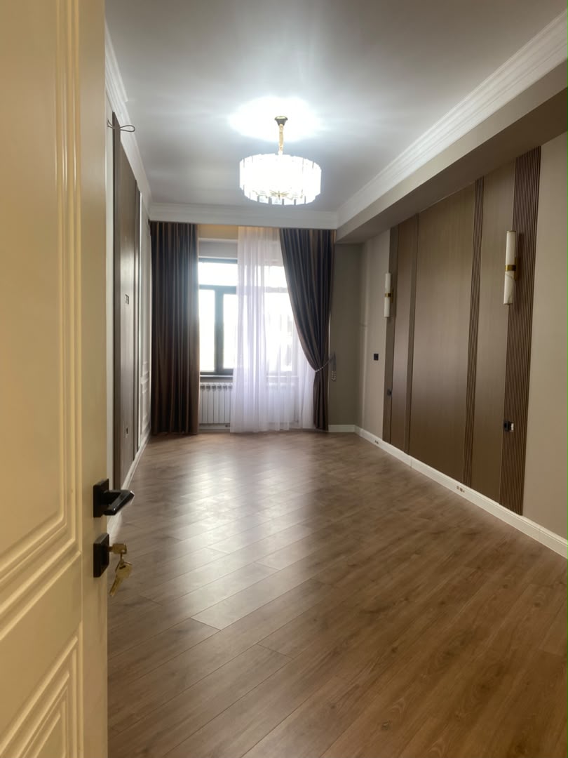 Элитка, 3 ком, 142 м2, этаж 3/12, ж/к ЖК "12th City Residence", Сост: Евроремонт - фото 4
