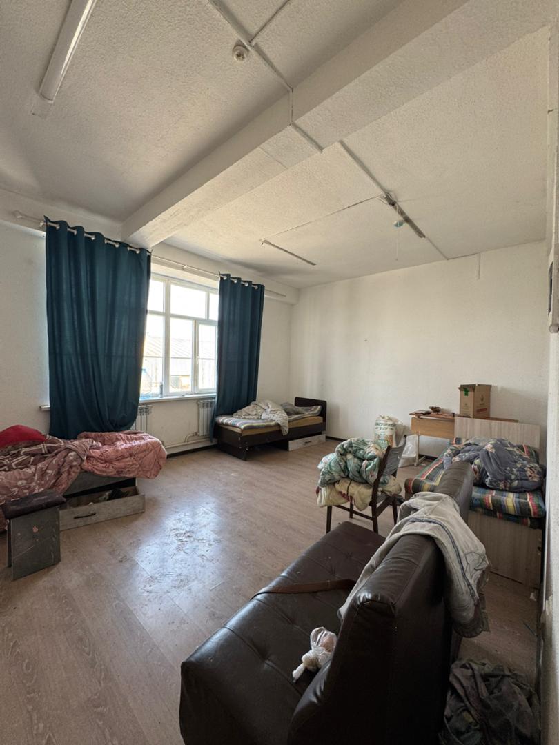 Коммерческая, 1650 м2, этаж 1/4, Сост: Среднее - фото 7