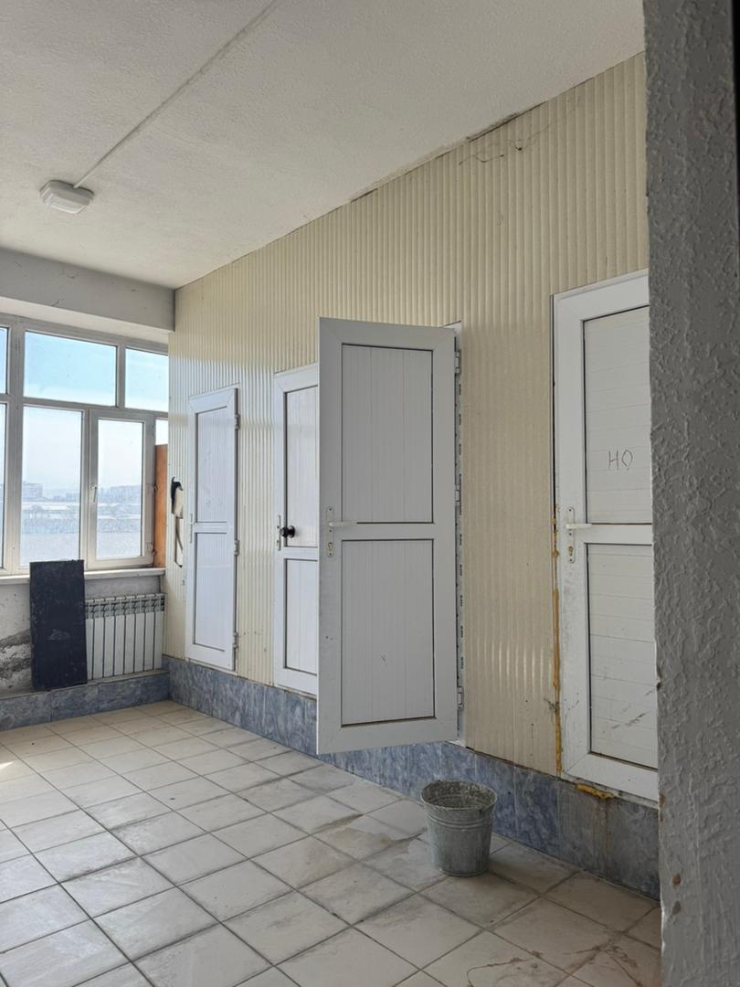 Коммерческая, 1650 м2, этаж 1/4, Сост: Среднее - фото 11