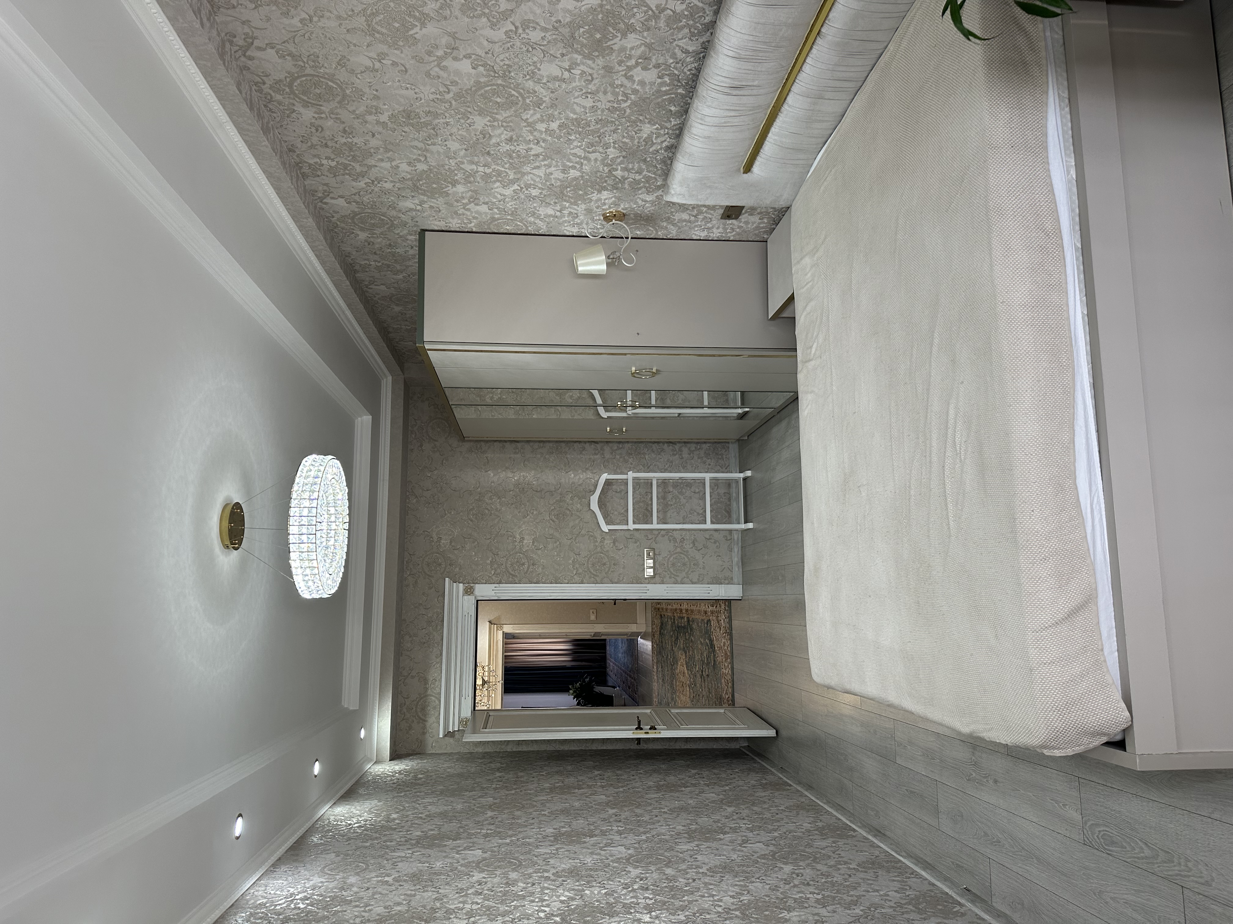 Аренда, Элитка, 3 ком, 123 м2, этаж 3/9, Сост: Евроремонт - фото 2
