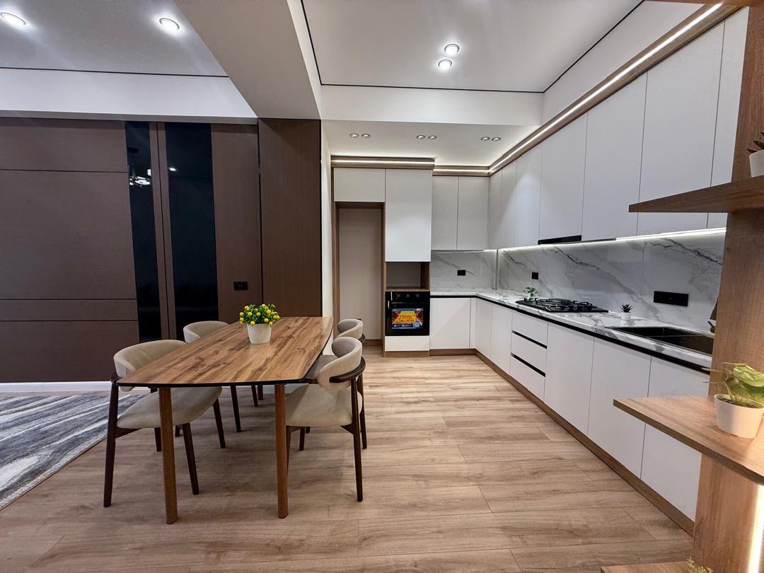 Продажа, Элитка, 2 ком, 64 м2, этаж 11/14, ж/к Кап Строй Сити (Capstroy City), Сост: Евроремонт - фото 2