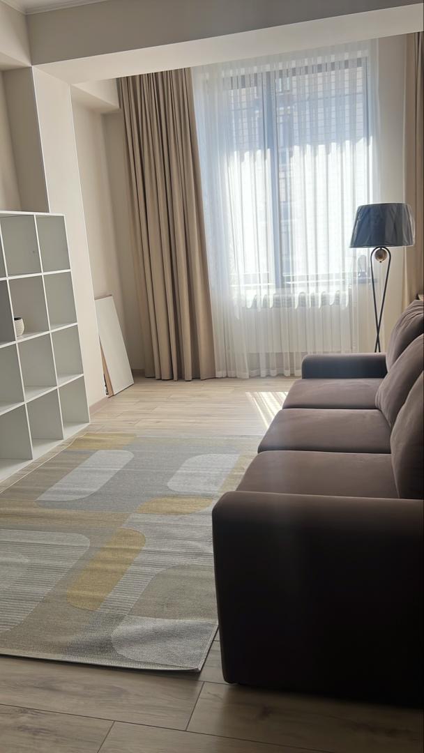 Аренда, Элитка, 2 ком, 60 м2, этаж 9/13, ж/к МГС, Сост: Евроремонт - фото 2