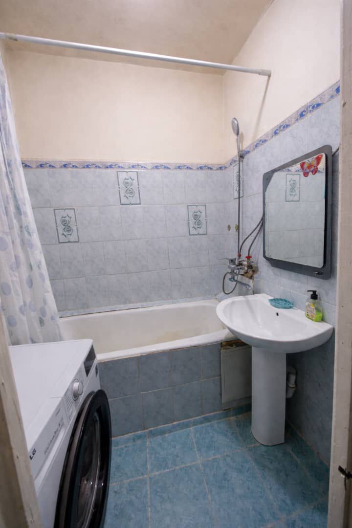 2 ком, 105 серия, 52 м2, этаж 1/9, Сост: Среднее - фото 3