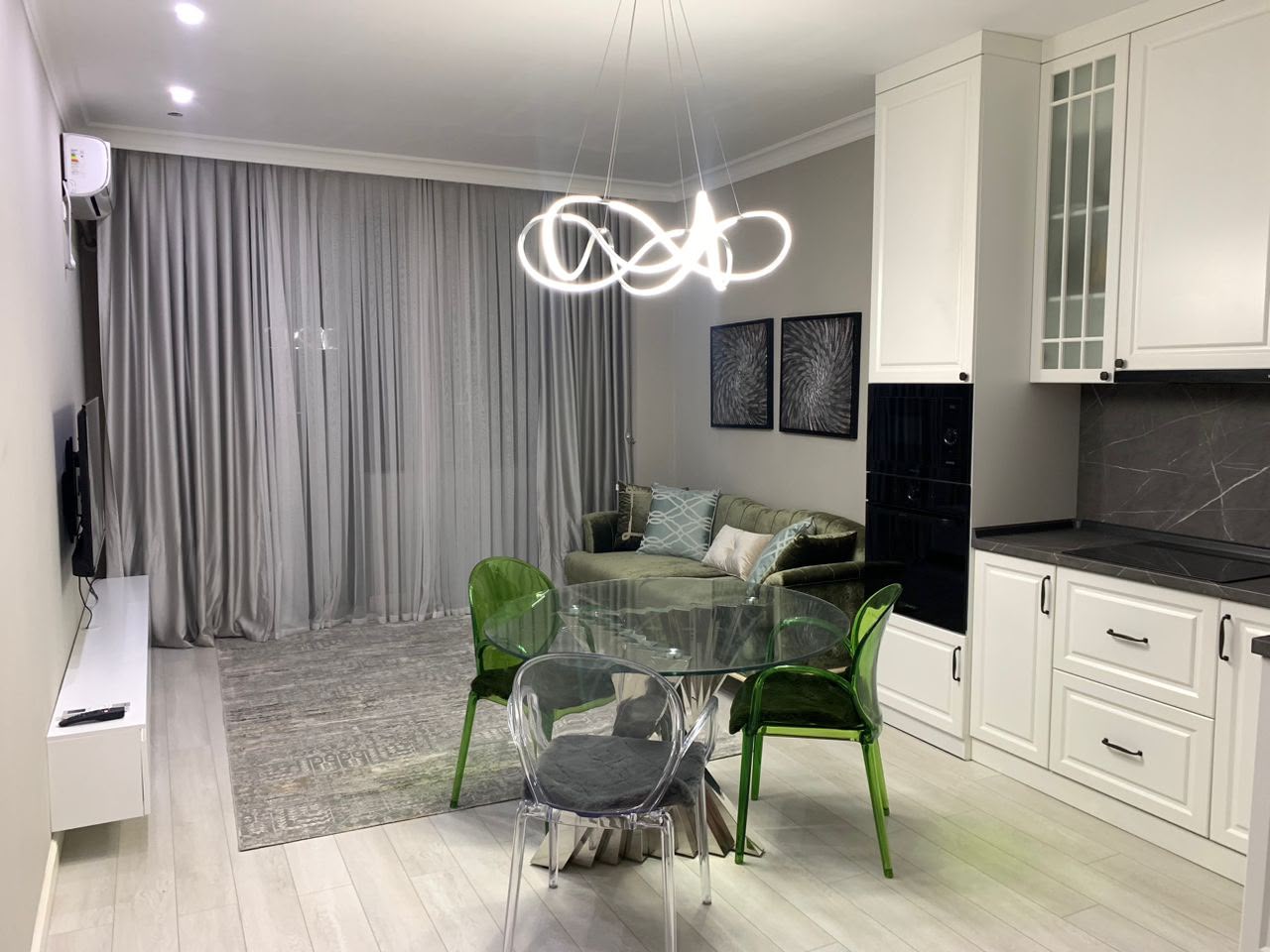 Элитка, 2 ком, 66 м2, этаж 8/17, ж/к Elite Residence(Ток/Исанова) - фото 1