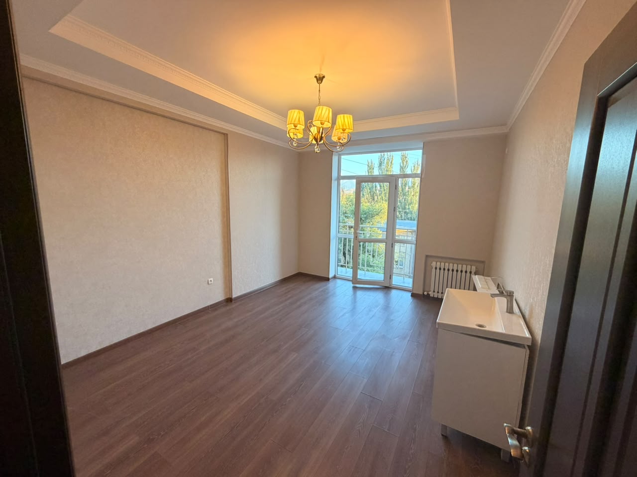 Продажа, Элитка, 3 ком, 92 м2, этаж 5/10, ж/к Мега Строй, Сост: Евроремонт - фото 3
