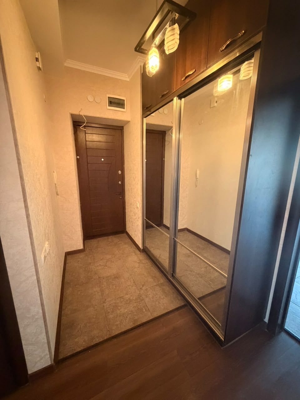 Продажа, Элитка, 3 ком, 92 м2, этаж 5/10, ж/к Мега Строй, Сост: Евроремонт - фото 12