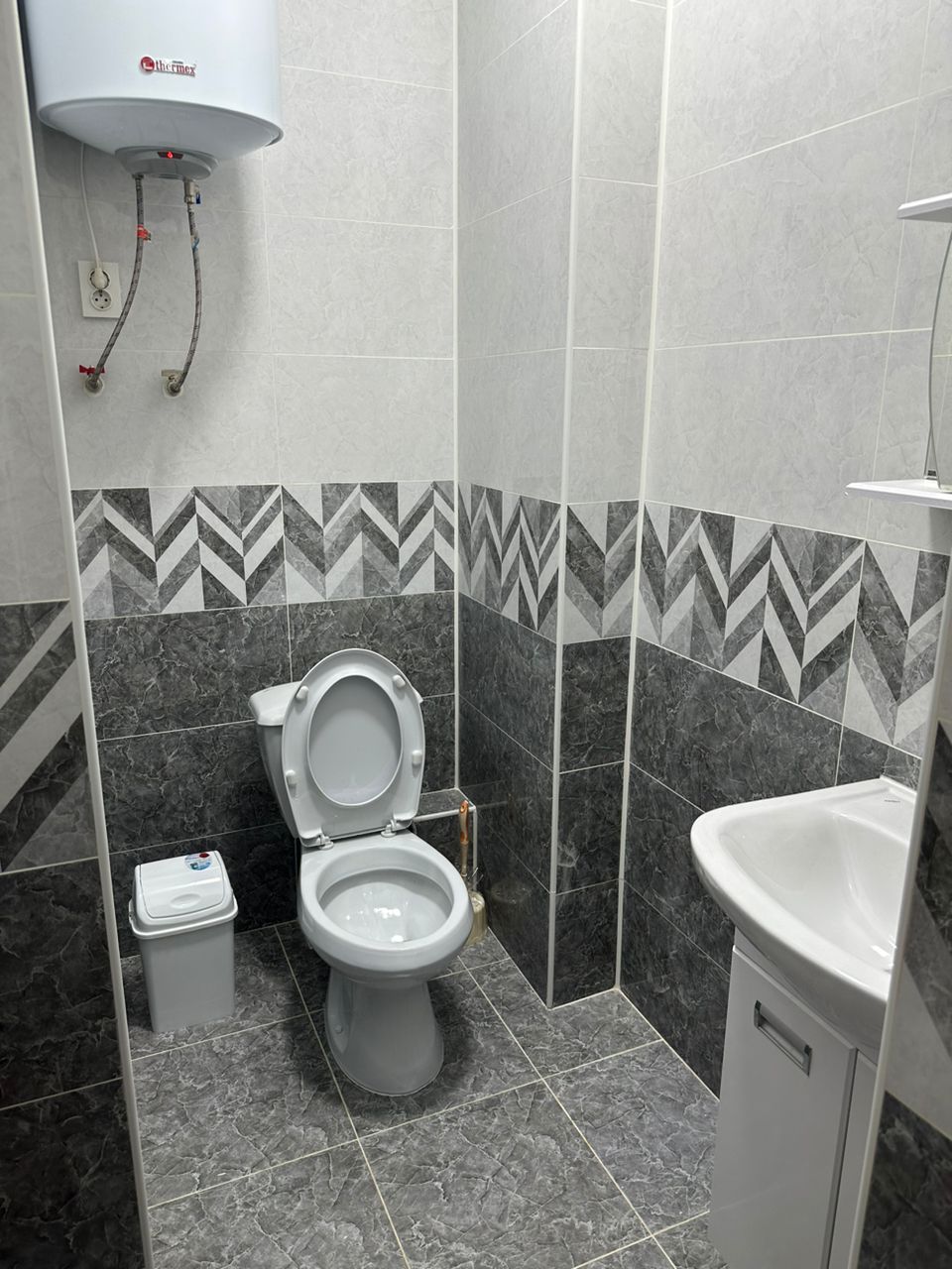Элитка, 2 ком, 78 м2, этаж 7/15, Сост: Хорошее - фото 9