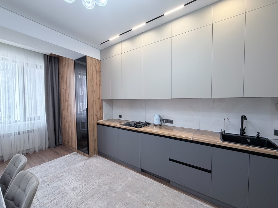 Продажа, Элитка, 3 ком, 109 м2, этаж 7/12, ж/к Кап Строй Сити (Capstroy City), Сост: Евроремонт - фото 8