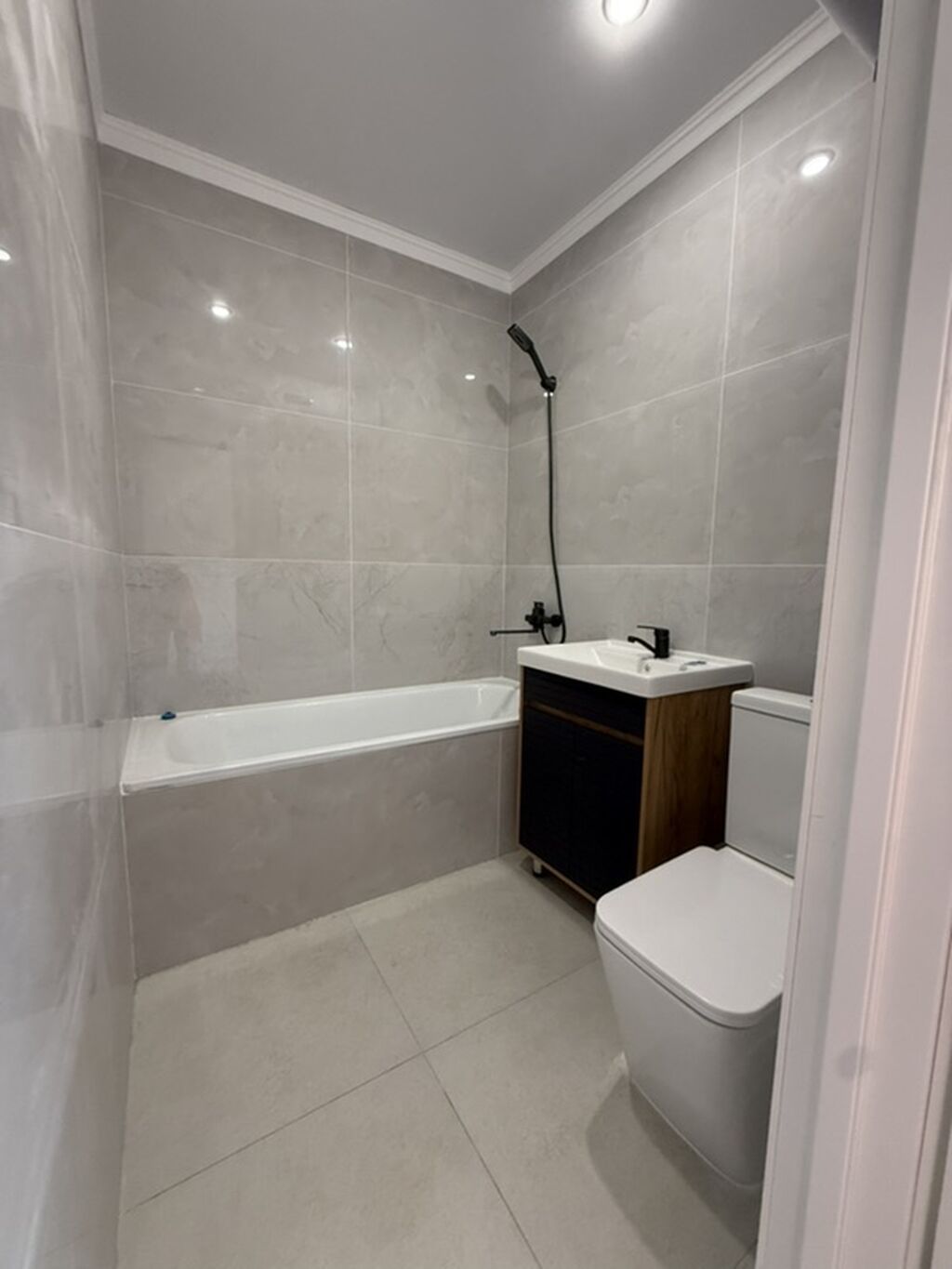 Элитка, 1 ком, 45 м2, этаж 6/9, ж/к ЖК Фламинго, Сост: Евроремонт - фото 2