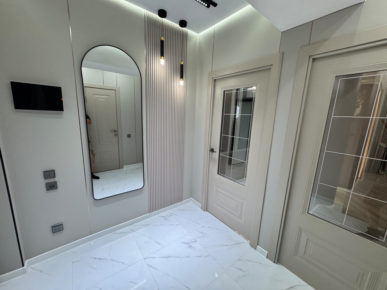 Продажа, Элитка, 2 ком, 45 м2, этаж 6/12, ж/к Esentai (Эсентай), Сост: Евроремонт - фото 1
