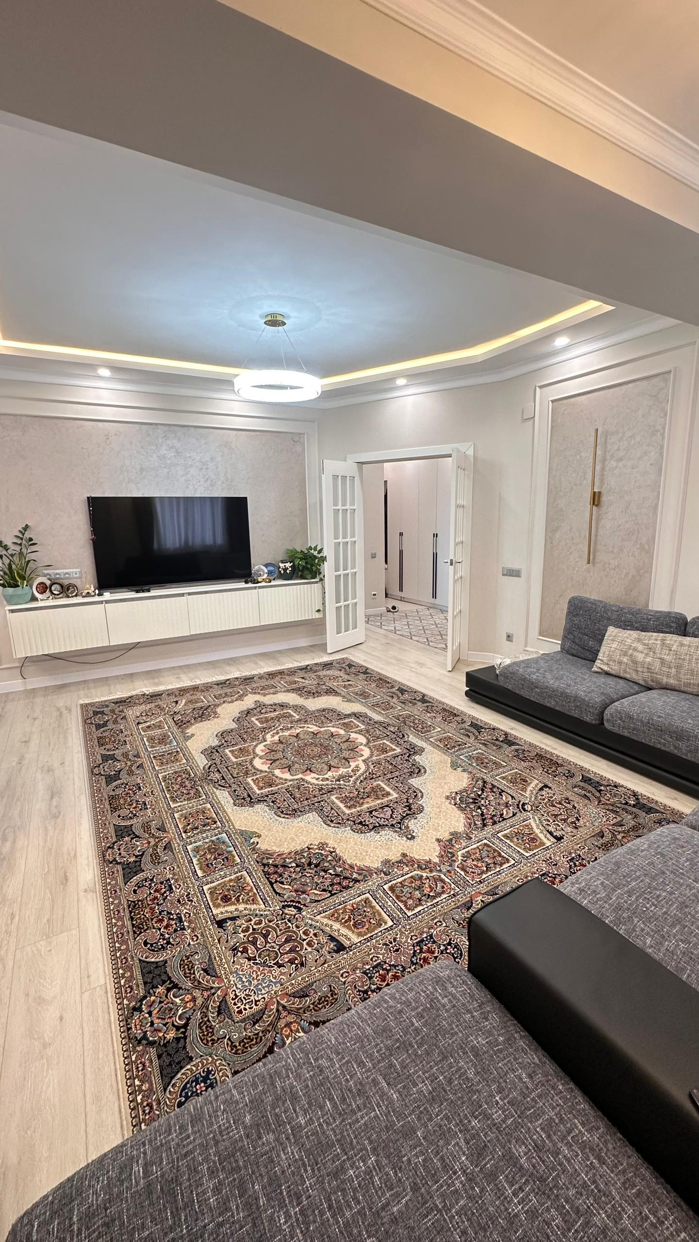 Продажа, Элитка, 3 ком, 97 м2, этаж 11/12, ж/к ТСТ Сервис Строй, Сост: Евроремонт - фото 1