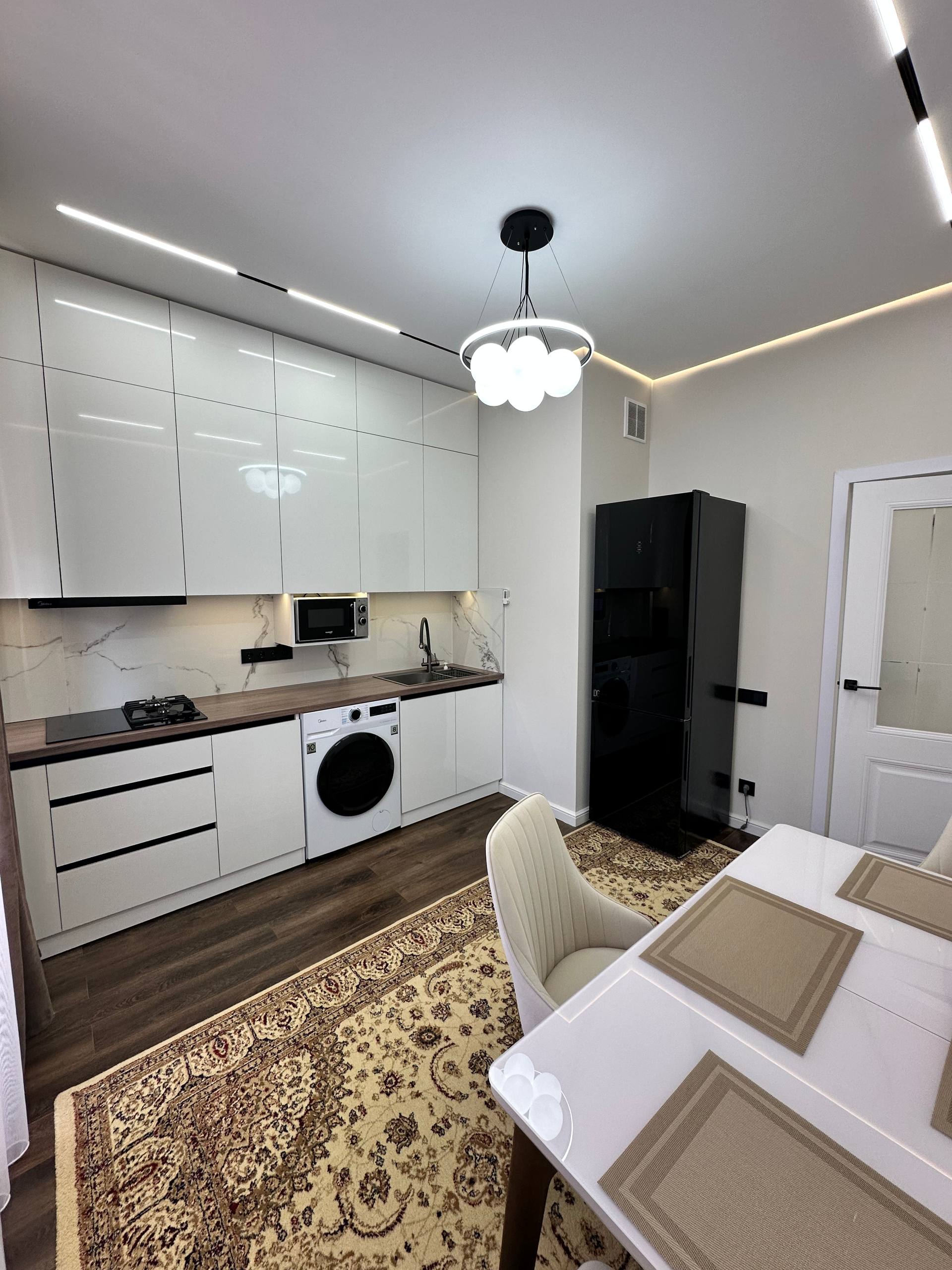 Продажа, Элитка, 1 ком, 41 м2, этаж 13/15, ж/к Крейсер (Kreyser), Сост: Евроремонт - фото 2
