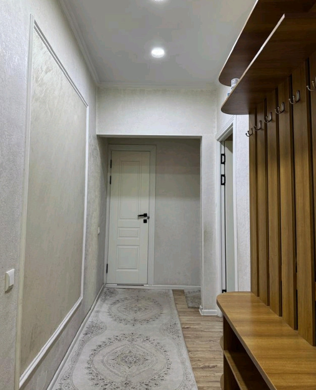 Продажа, 106 серия, 2 ком, 52 м2, этаж 5/9, Сост: Евроремонт - фото 1