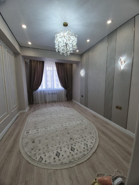 Продажа, Элитка, 2 ком, 70 м2, этаж 10/14, ж/к ЖК Эмель, Сост: Евроремонт - фото 3