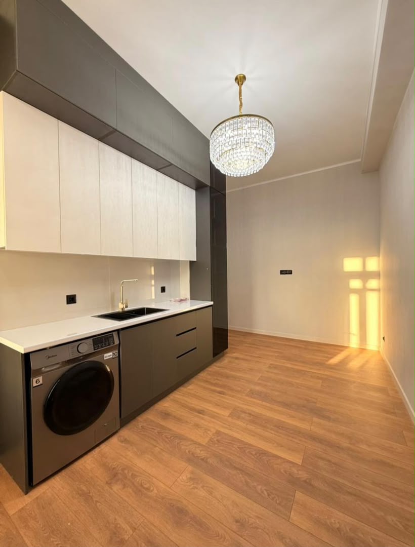 Элитка, 80 м2, этаж 13/13, ж/к Вегас (Vegas), Сост: Евроремонт - фото 2