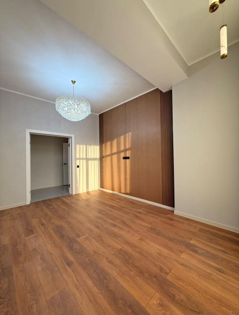 Элитка, 80 м2, этаж 13/13, ж/к Вегас (Vegas), Сост: Евроремонт - фото 8