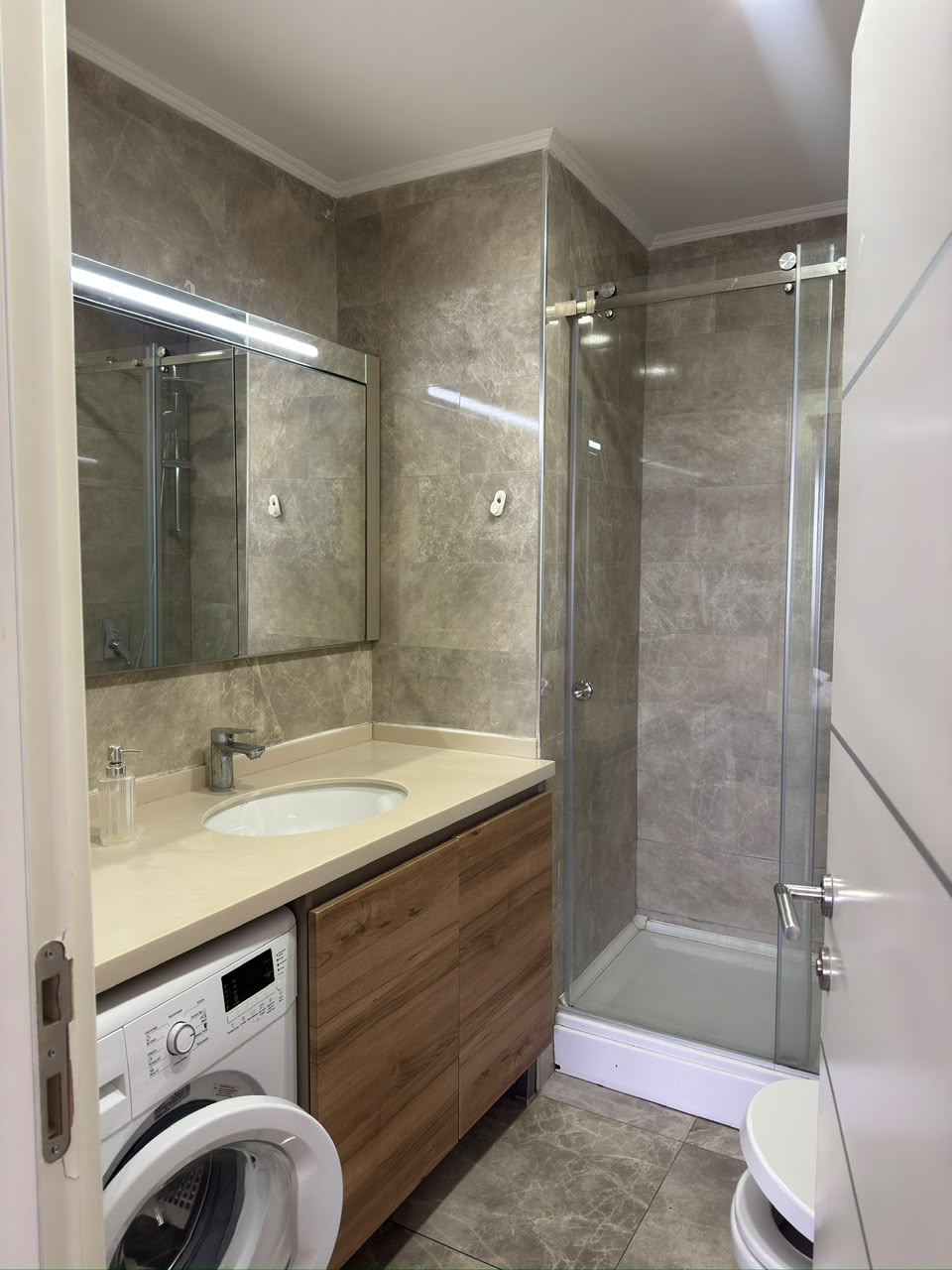 Элитка, 3 ком, 118 м2, этаж 9/22, Сост: Среднее - фото 14