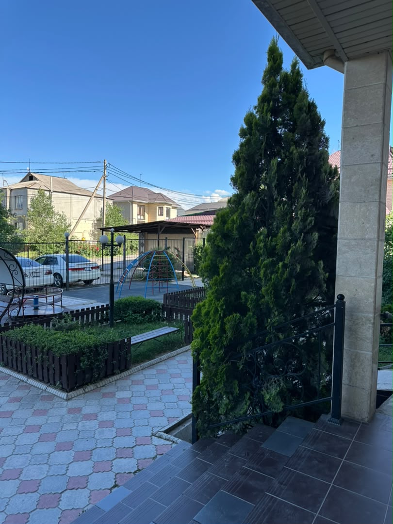 Продажа, Элитка, 2 ком, 49 м2, этаж 8/9, ж/к Аура, Сост: Евроремонт - фото 1