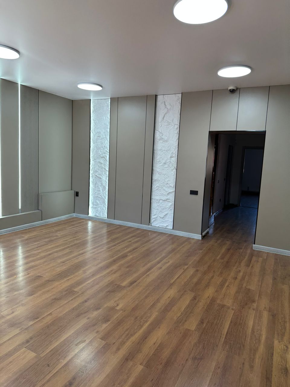 Офис, Коммерческая, 400 м2, этаж 1/3, Сост: Евроремонт - фото 7